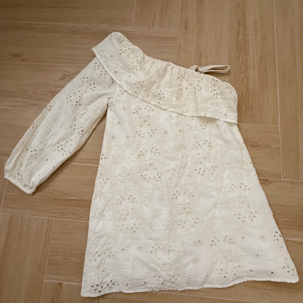 Zara off white girls one shoulder dress